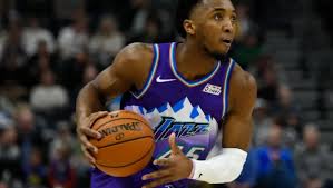 Donovan mitchell is an american professional basketball player who plays in the national basketball association (nba). Donovan Mitchell Bio Net Worth Nba Coronavirus Current Team Jersey Contract Stats Trade Salary Dating Height Parents Age Facts Wiki Wikiodin Com