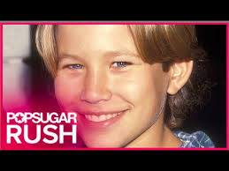 September 8, 1981) is an american actor and director. Jonathan Taylor Thomas Where Is Your 90s Crush Now Youtube