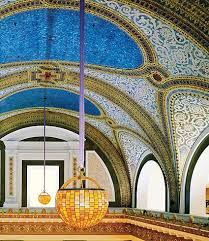 The Tiffany Ceiling Macy S On State Street Chicago 5th Floor 1907 Stained Glass Mosaic Ceiling Dome Louis Comfort Tiffany Mosaic Glass Glass Art