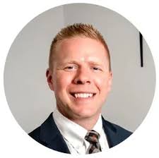 Dr. Mackenzie Hubert, Chiropractor