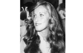 Nesta fase difícil que o mundo atravessa, a apresentadora deixou palavras de força e. Memoria Veja Teresa Guilherme Numa Das Suas Fotos Preferidas Da Adolescencia Nacional Flash