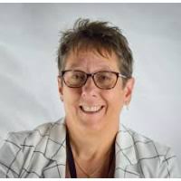 Dawn Distler's Instagram, Twitter & Facebook