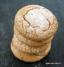 Macarons De Nancy Ou De St Jean De Luz Pour Changer Un Peu Des Macarons Gerbet Et Petite Actu Bio Macaron De Nancy Macaron Gateaux Et Desserts