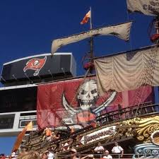 Pin By Diann Hassell On Sports Stuff Tampa Bay Buccaneers Tampa Bay Bucs Buccaneers Football
