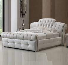 Veronica Chesterfield King Bed In White Bonded Leather Furniture In Fashion White Leather Sofas White Leather Sofa Bed Leather Sofa Bed