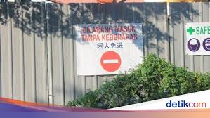 Label dilarang masuk tanpa kebenaran. Dilarang Masuk Tanpa Kebenaran Eh Gimana