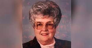 Lorie Howard's Instagram, Twitter & Facebook