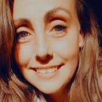 10+ "Danielle Squire" profiles