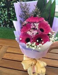 Flowers for teachers day singapore. How To Prepare Your Flowers For A Teacher Day Event Betty S Journey
