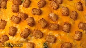 A wonderful recipe for a family dinner that you'll also have leftovers from! Pioneer Woman Tater Tot Breakfast Casserole