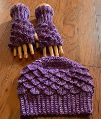 Dragon scale fingerless gloves crochet pattern free. Crocheted Dragon Scales Fingerless Gloves Matching Hat Set Dragon Tears Hat Matching Fingerless Gloves Mermaid Hat Fingerless Gloves Hg309 Accessories Driving Gloves Valresa Com