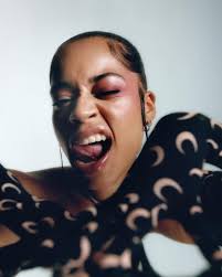 Ella Mai (@ellamai) • Instagram photos and videos