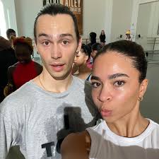 Layla B (@barberlayla) • Instagram photos and videos