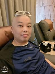 5/14感謝天父，每每看到長輩的笑容😊，心中就有好多無限對天父的感動。謝謝天父帶領孩子在沐風服事，謝謝天父讓孩子學習如何讓天父作王掌權，如何對齊祢，而不看自己的軟弱，孩子正在學習如何緊緊依靠祢，求屬天的智慧教導孩子！感謝讚美主，阿們！