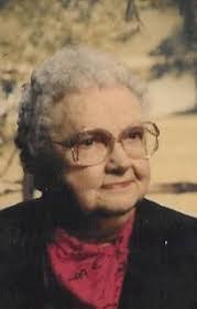 Gladys Ackerman's Instagram, Twitter & Facebook