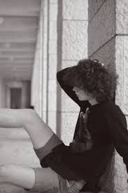 Black And White Boy Photography Curly Curls Grunge Indie Hair Skate Black Hair Boy Black Hair Aesthetic Dark Curly Hair