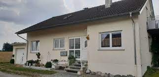 Der bungalow wurde 1974 in massivbauweise erbaut und in den jahren immer auf den neuesten stand modernisiert. Haus Zum Verkauf 88348 Bad Saulgau Mapio Net