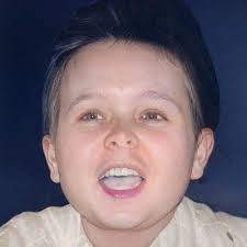 9 7 W LLC, 3007 Race St, Fort Worth, TX 76111, US