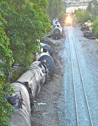 Environmental Watchdog Columbia Riverkeeper Said Derailed Train Cars Were Still Leaking When Union Pacific Started Moving Ca Train Leaks How To Start Running