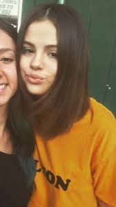Pin De Veronica Miller Em Selena Selena Selena Gomez Cabelo