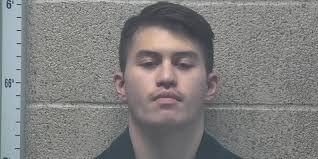 Henderson man accused of torturing cat turns himself in, police say