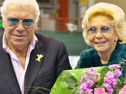 From wikimedia commons, the free media repository. Panathlon E Tc Bergamo Festeggiano Gli 80 Anni Di Lea Pericoli Con Airc Bergamonews