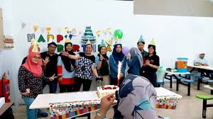 We are delighted to announce the winners of the buy, whatsapp and win contest held in conjunction with jack 'n jill's triple the fun and celebration in east malaysia. Urc Snack Foods M Sdn Bhd Home Facebook