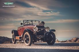 Find hd wallpapers for your desktop, mac, windows, apple, iphone or android device. Six Beautiful Desktop Wallpapers From The September 2018 Issue Classic Sports Car