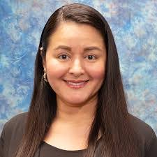 Eva Cameron's Instagram, Twitter & Facebook