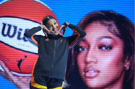 Angel Reese takes over a supermarket aisle startling customers with  behavior with shopping cart