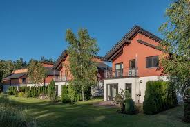 No matter whether you want to travel with child and dog, with friends or as a couple, whether you want to go to the mountains by car, train or plane: Ferienpark Rubezahl Ferienparks Berlin