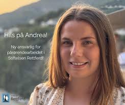 Si hei til Andrea! Andrea er ny frivillig i Stiftelsen Rettferd, og hun  skal bistå oss med å gjøre stiftelsen bedre på brukermedvirkning,  brukerpåvirkning, og brukererfaring. Dette er i tråd med stiftelsen