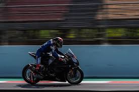 Jonas folger's (bonovo mgm racing) preparations for his rookie motul fim superbike world championship campaign stepped up another gear as he trained on a bmw s 1000 rr machine at the circuito de almeria, spain. Jonas Folger Vierter Bei Superbike Test In Barcelona