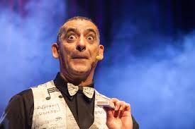 Check out what we have to offer at our restaurants, from fresh gourmet salads to our award winning pizza. Sammy Tavalis Comedy Musik Spass Pur