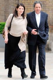 Nigella lucy lawson (born 6 january 1960) is an english journalist, broadcaster, television personality, gourmet , and food writer. Nigella Lawson And Charles Saatchi The Truth About Their Divorce