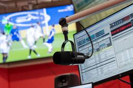 První sportovní stanice v česku zaměřená na přímé přenosy, vstupy ze stadionů, magazíny o sportu, rozhovory, reportáže, zprávy a hudbu. Cesky Rozhlas Spustil Novou Stanici Radiozurnal Sport Prvni Host Byl Hasek Moderovala Neumannova Irozhlas Spolehlive Zpravy