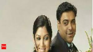 Priya meets with an accident in Bade Achhe Lagte Hain