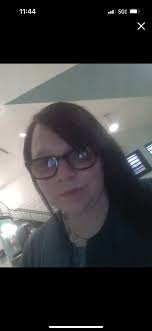 Posting for my friend Jonah. She is swee, kind and very pretty. She is  looking for friends