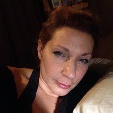 Amal Bitar's Instagram, Twitter & Facebook