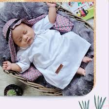 Gambar baju yang serasi buat acara haqiqah anak : Baju Koko Bayi New Born Aqiqah Series Jubah Koko Terbaru Agustus 2021 Harga Murah Kualitas Terjamin Blibli