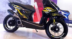 Sparepart yang di modif ga terlalu banyak yaitu. Foto Honda Beat Street Yang Disulap Jadi Supermoto
