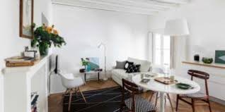 Prima o poi quasi tutti si avventurano nell' arredare case piccole, 40 o 50 metri quadri non sono solo i cubicoli che vediamo montati all'ikea come esposizione di un arredamento completo. Progetti Case 50mq Piccole Idee Arredamento Piantine Ristrutturare Cose Di Casa