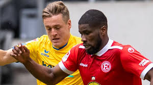 Welcome to köpenick, levin öztunali! 2 Bundesliga Wurzburger Kickers Steigen In 3 Liga Ab