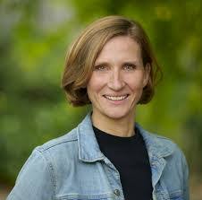 Barbara Berkemeyer's Instagram, Twitter & Facebook