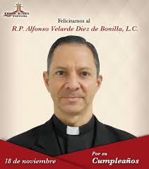 Alfonso Velarde's Instagram, Twitter & Facebook