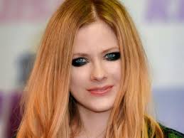 Avril ramona lavigne, мфа (англ.) ˈævrɨl ləˈviːn, мфа (фр.) avˈril laˈviɲ; Novyj Klip Avril Lavin Ekspress Gazeta