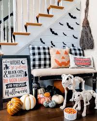 farmhouse fanatics on instagram do you want some great halloween decor inspo halloween outdoor decorations halloween decorations indoor outdoor halloween halloween decor inspo