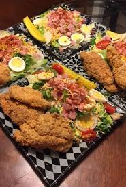On my mom's side of the family, southern (specifically southeast texas, louisiana, and florida) soul food reigns supreme. Pinterest Nissadadon Soul Food Dinner Recipes Food