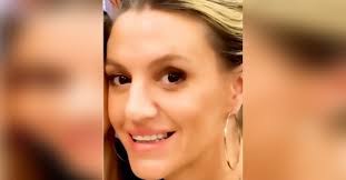 Lashay Martin's Instagram, Twitter & Facebook