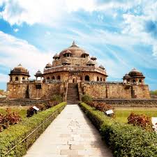 Sher shah suri was the founder of the sur dynasty. Tomb Of Sher Shah Suri In Rohtas Bihar Tourism